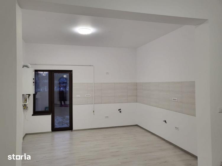 Casă cu 3 camere cu Teren 450 Mp în Mihai Eminescu