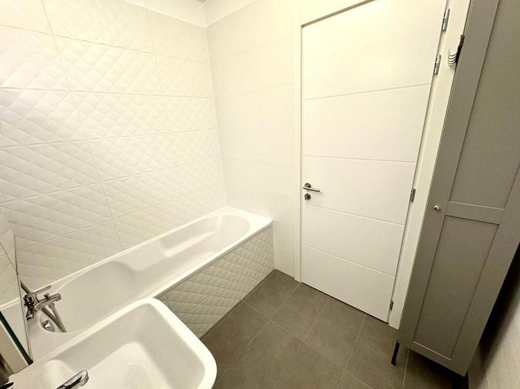 Casă cu 5 camere cu Piscina în Pipera