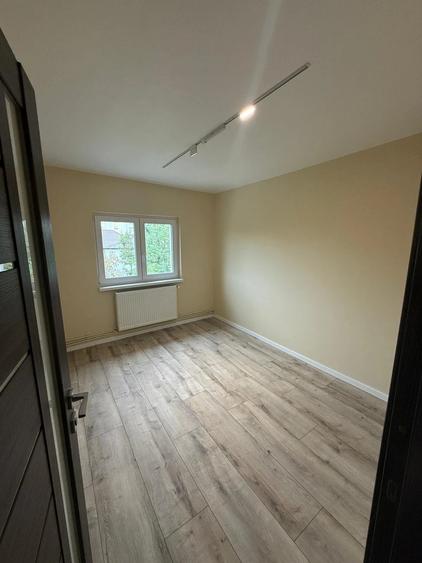 Apartament cu 3 camere decomandat în Păcurari