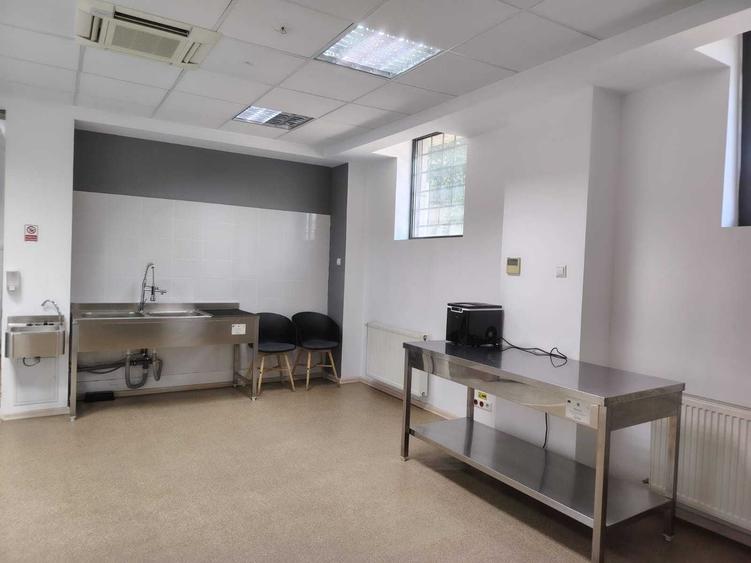 Spațiu comercial, de 126 mp, în Central
