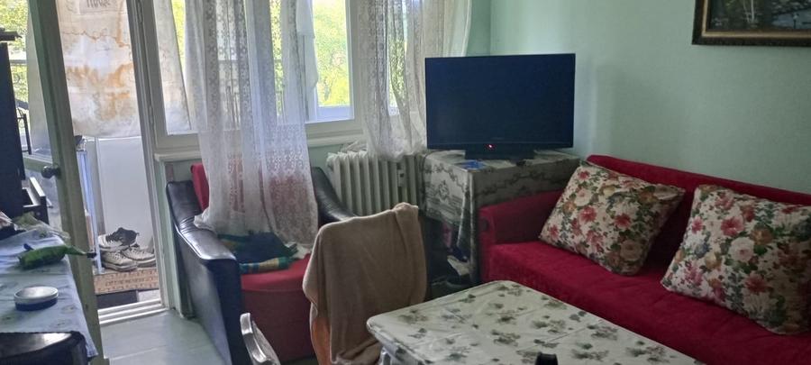 Apartament cu 2 camere decomandat în Colentina