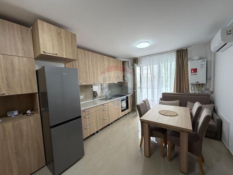 Apartament cu loc parcare- PRIMA INCHIRIERE - 1