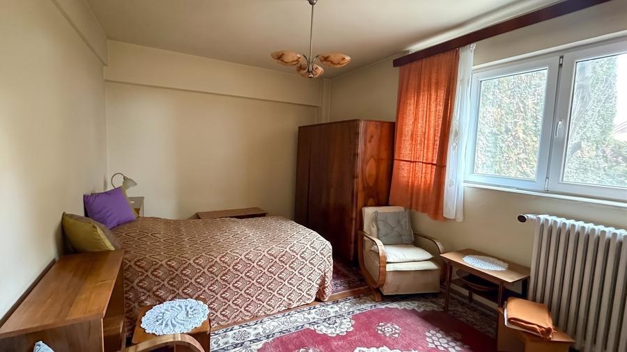 Apartament cu 2 camere semidecomandat în Cișmigiu
