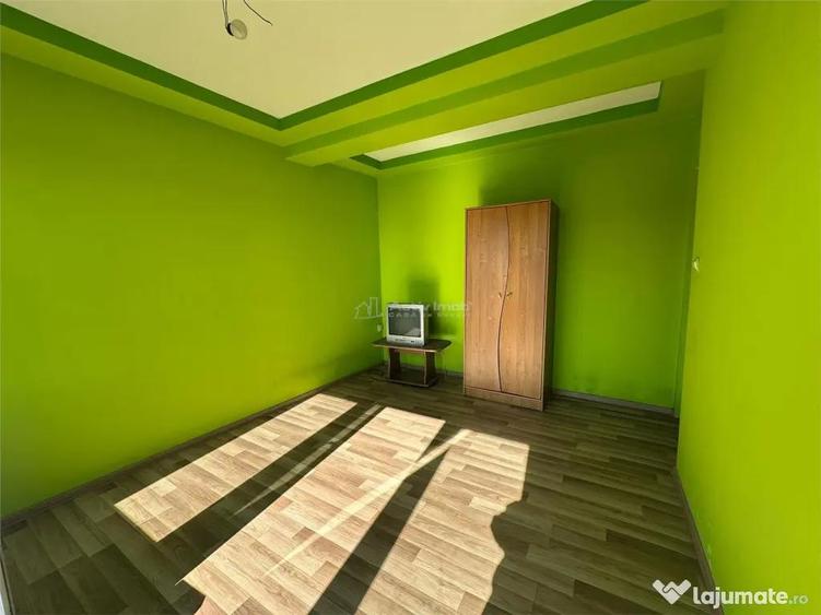 Casa P E , constructie noua, garaj subteran, strada Avram Ia - 9