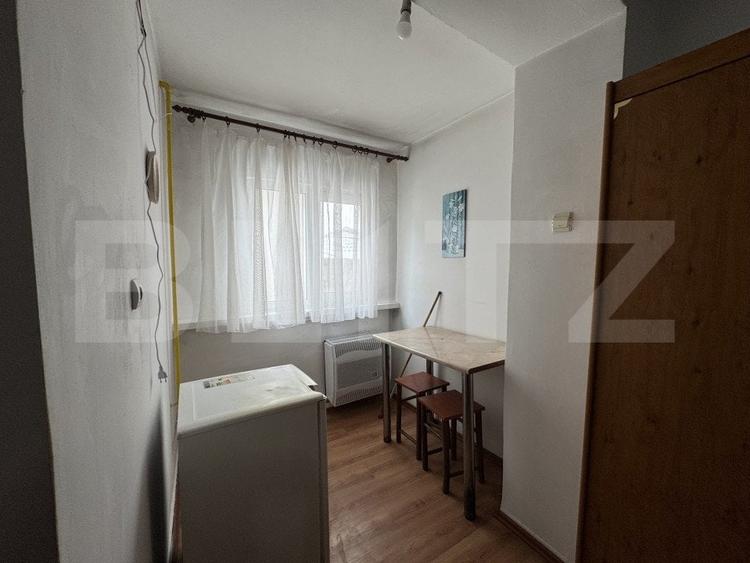 Garsonieră decomandată, mobilată în Grivița