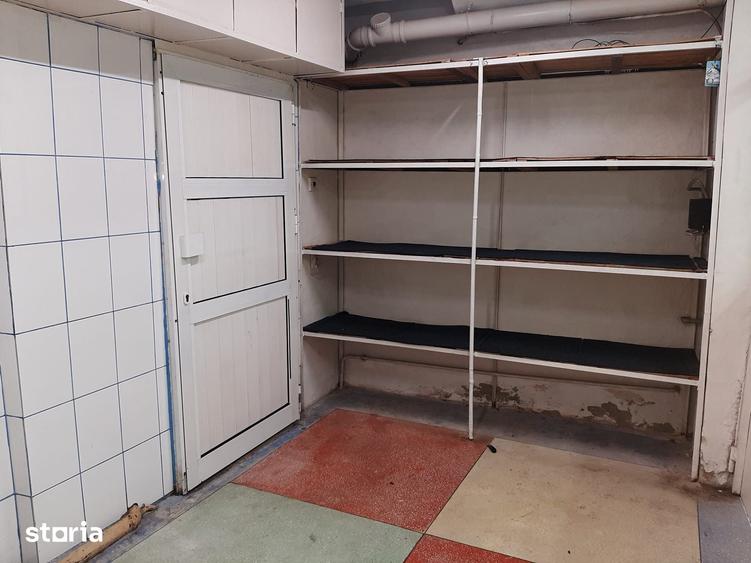 Casă cu 3 camere cu Teren 110 Mp în Andronache