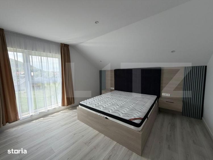 Casă cu 4 camere cu Teren 1875 Mp în Luna