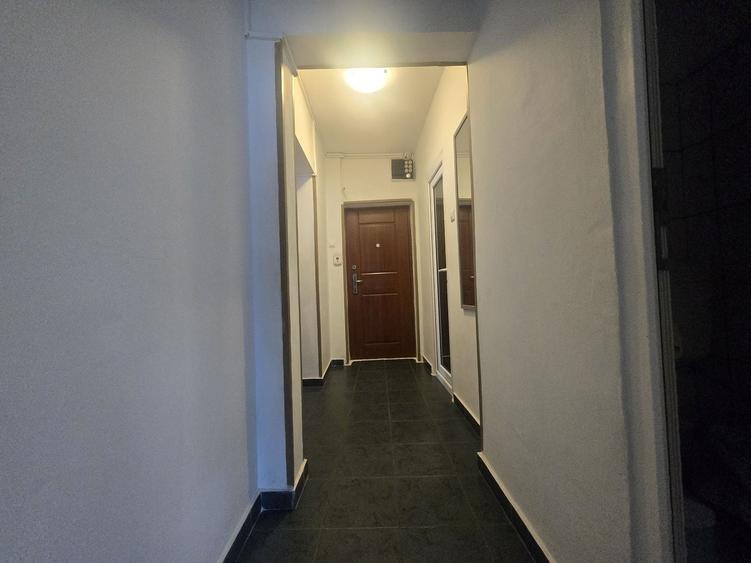 Apartament cu 2 camere decomandat, mobilat în Tomis Nord