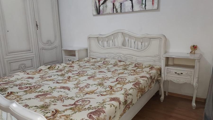 Apartament cu 3 camere decomandat, mobilat în Titulescu