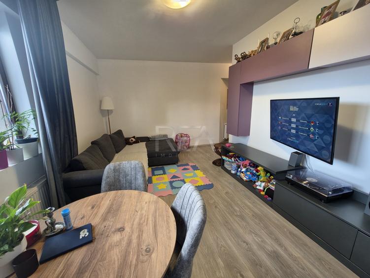 Apartament cu 3 camere decomandat în Bucureștii Noi