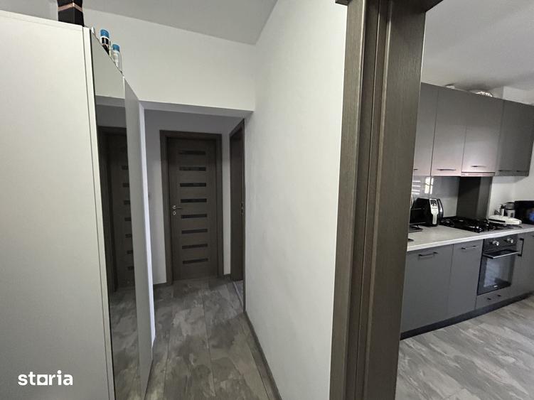 Apartament cu 2 camere decomandat în Micălaca