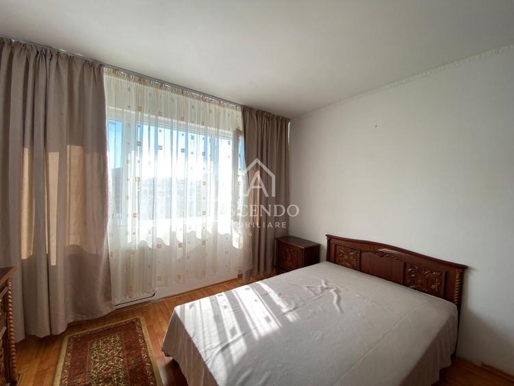 Apartament cu 2 camere semidecomandat, mobilat în Tineretului