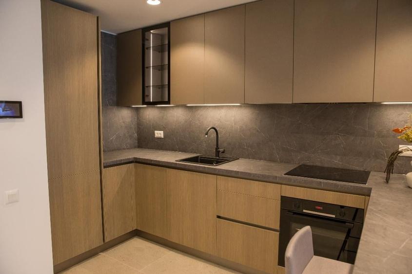 Apartament cu 2 camere semidecomandat în Aviației