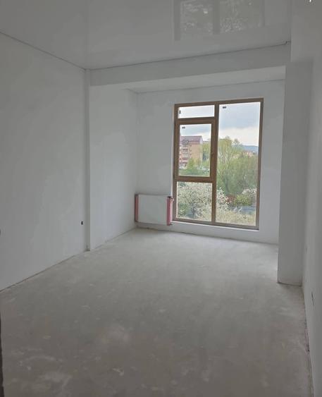 Apartament cu 3 camere în Șelimbăr