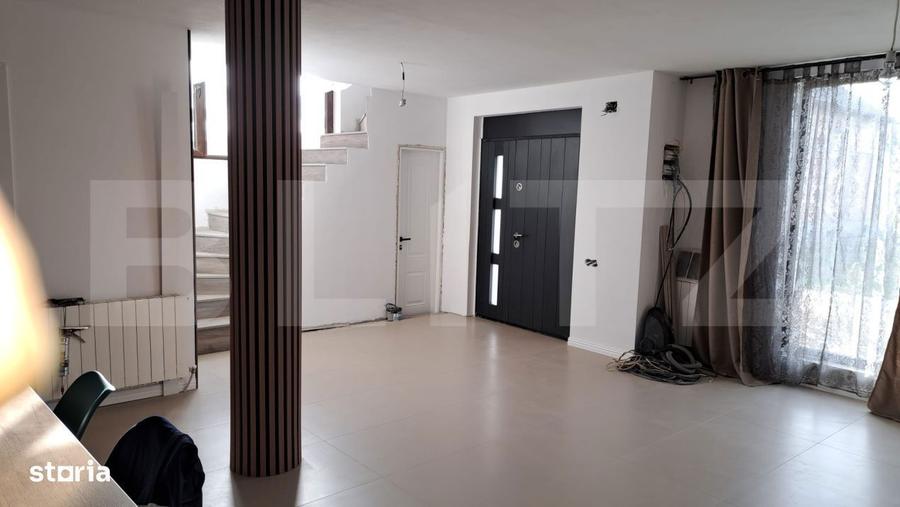 Casă cu 4 camere cu Teren 300 Mp în Central