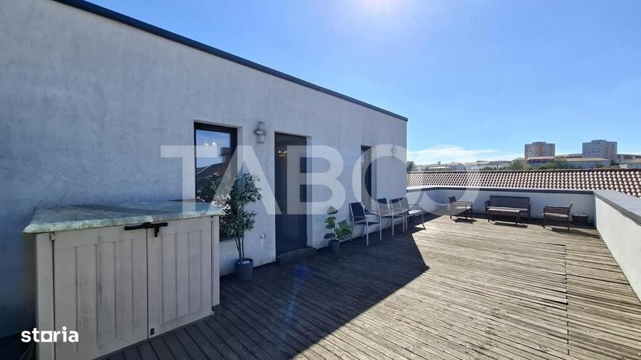 Casă cu 4 camere decomandat cu Teren 375 Mp în Central