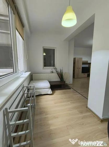 Apartament cu 2 camere semidecomandat în Sala Palatului