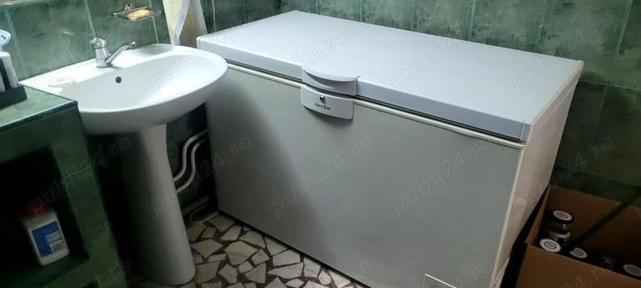 Spațiu comercial, de 100 mp, în Găvana