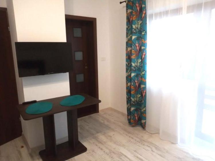 Casă individuală cu 6 camere cu Teren 1200 Mp în Prejmer