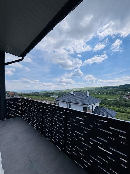 Apartament cu 3 camere în Chinteni