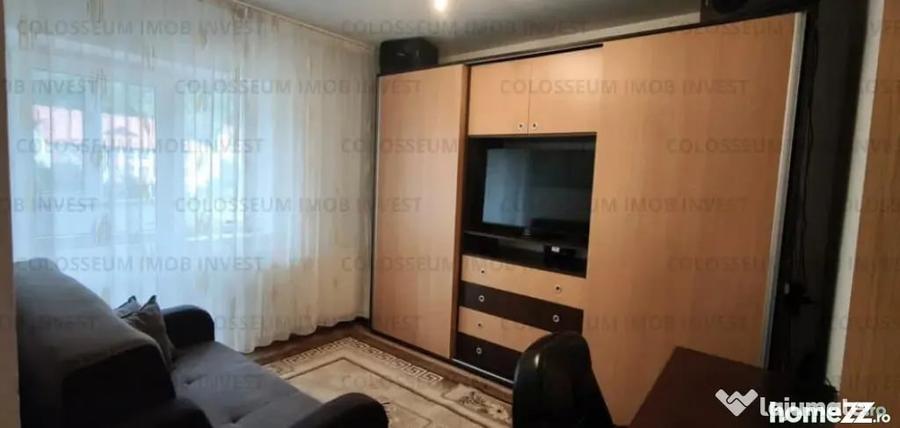 Apartament cu 2 camere decomandat în Răcădău