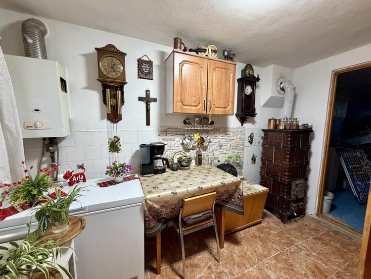 Casă de vânzare | Teren 400 mp | Renovabilă | Sebeș - 4