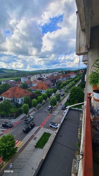 Apartament cu 3 camere în Ultracentral