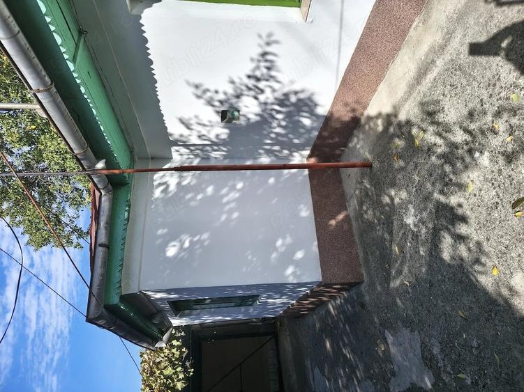 Casă cu 2 camere cu Teren 130 Mp în Ana Ipătescu