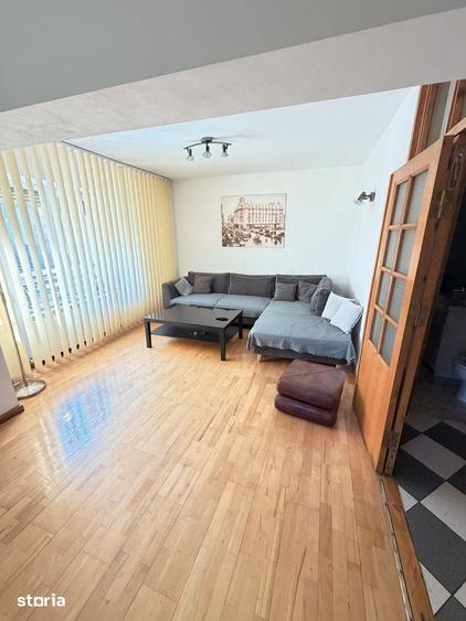 Apartament cu 3 camere, mobilat în Centrul Civic