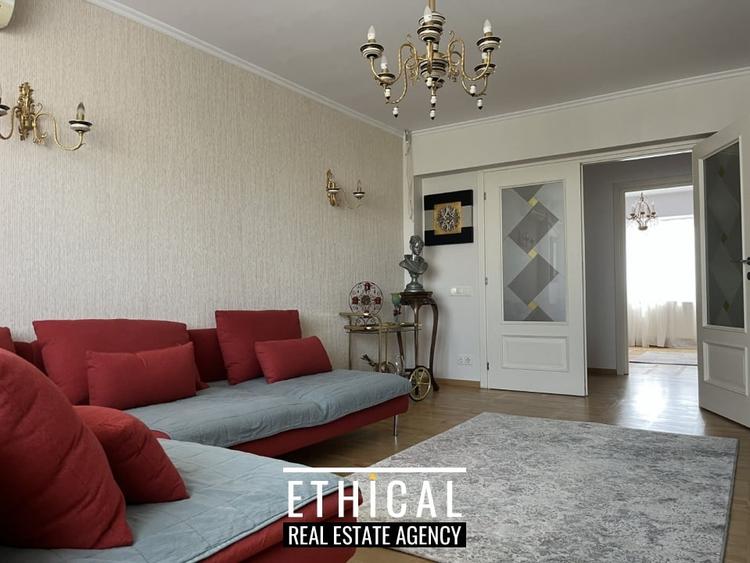 Apartament cu 4 camere decomandat, mobilat în 13 Septembrie