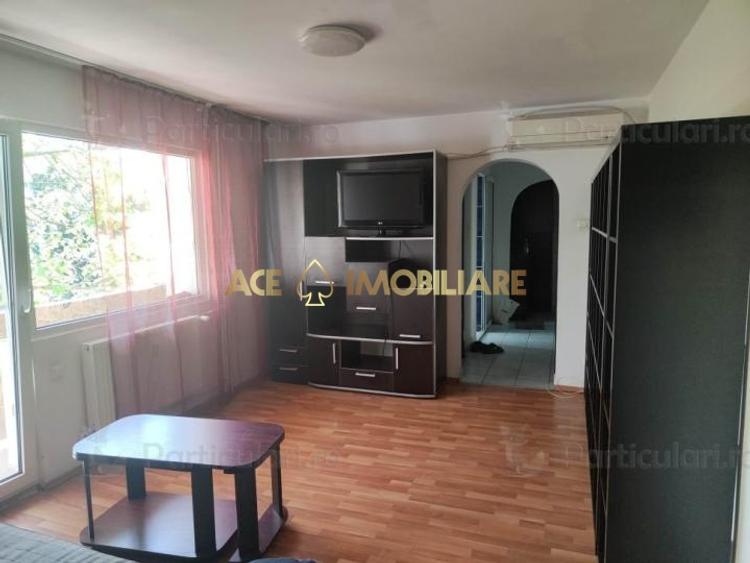 Apartament cu 3 camere semidecomandat, mobilat în Militari