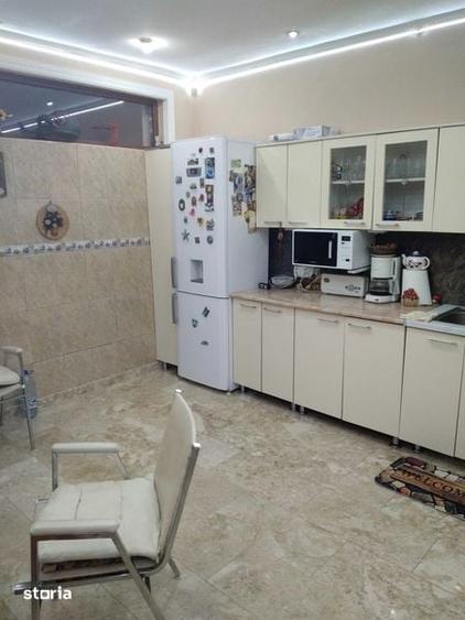 Casă cu 4 camere cu Teren 360 Mp în Central