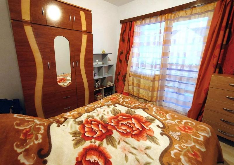 Casă individuală cu 3 camere cu Canalizare în Arhitecților - Calea Cisnădiei