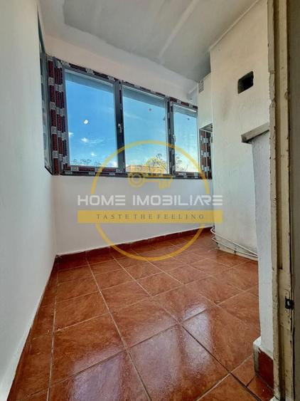 Apartament cu 2 camere decomandat în Podu Roș