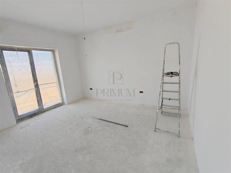 Duplex cu 3 camere cu Teren 252 Mp în Moșnița Nouă