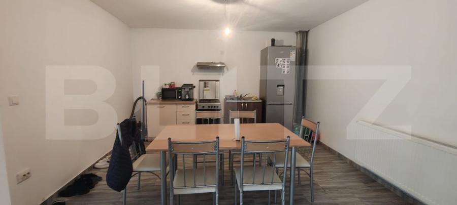 Casă individuală cu 5 camere cu Teren 420 Mp în Exterior Est