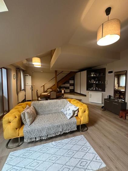 Apartament cu 3 camere decomandat în Semicentral