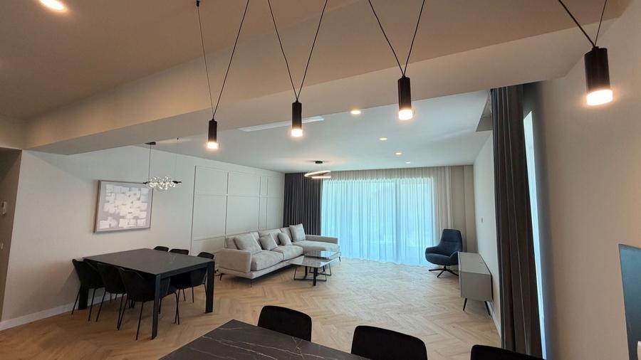 Apartament 4 camere de inchiriat superb-Zona Pipera-100 metri metrou - 4