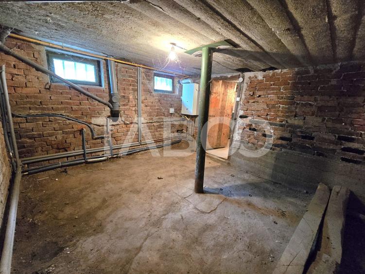 Duplex cu 5 camere cu Canalizare în Terezian