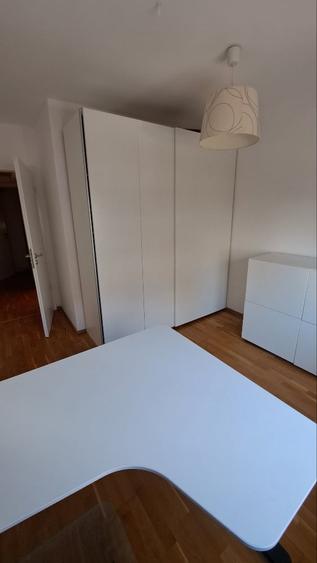 Apartament cu 4 camere decomandat, mobilat în Exterior Nord