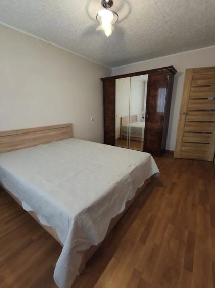 Apartament cu 2 camere decomandat în Telegrafului