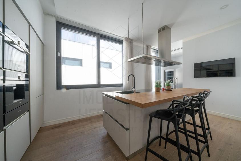 Cortina Residence | Luxury Penthouse | For Rent - 9