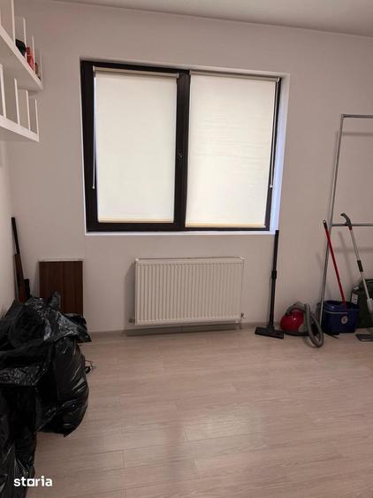 Apartament 3 camere, balcon, utilat, 140.000 EUR - 16