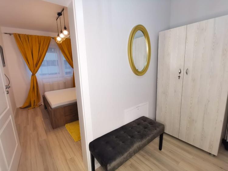 Inchiriez apartament doua camere cu loc de parcare Prima Onestilor - 4