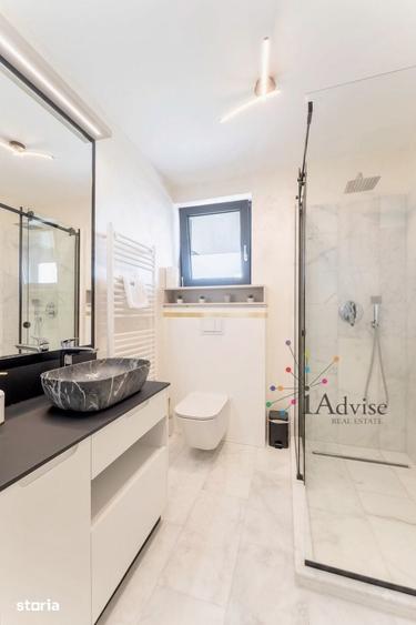 Apartament cu 3 camere în Tractorul