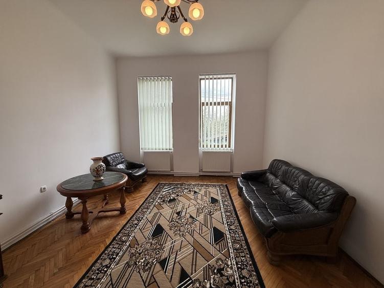 Apartament cu 2 camere decomandat în Gării