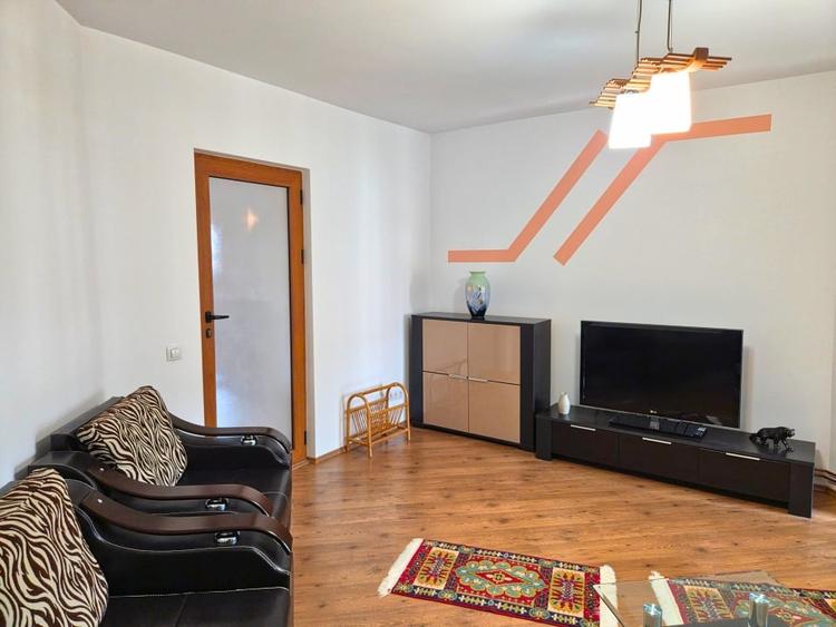 APARTAMENT DE 2 CAMERE, ETAJUL 1 - CALEA LUI TRAIAN - 12