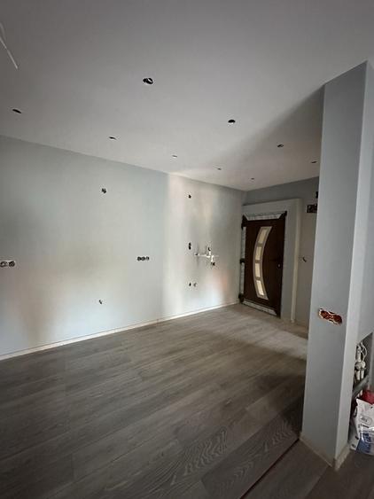 Spațiu comercial, de 50 mp, în Ultracentral