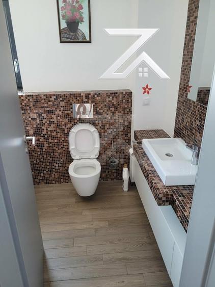 Apartament cu 3 camere decomandat, mobilat în Calea Severinului