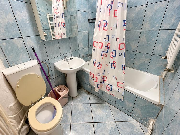 Apartament cu 2 camere semidecomandat, mobilat în Medicină